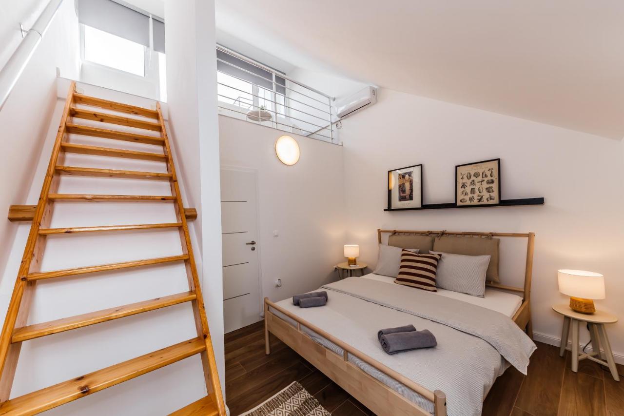 Apartment Maestral Sutivan Esterno foto