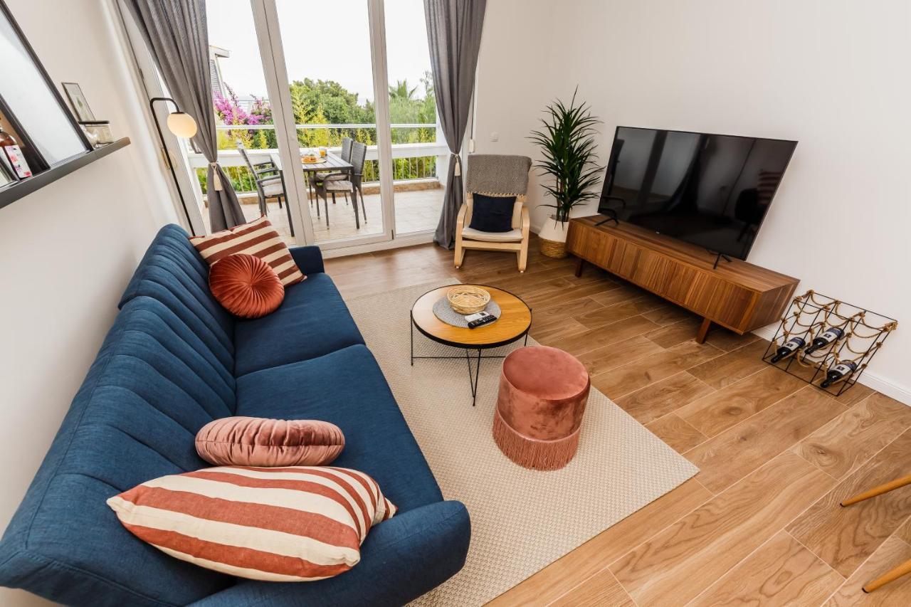 Apartment Maestral Sutivan Esterno foto